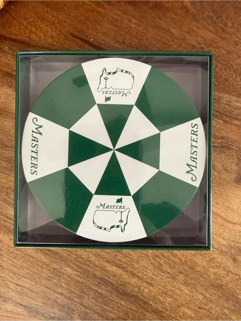Masters Green and White Round Coaster Set